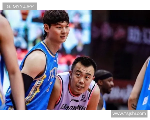 重庆篮球队强势领跑总决赛积分榜以85分领先其他球队 重庆篮球队强势领跑总决赛积分榜以85分领先其他球队